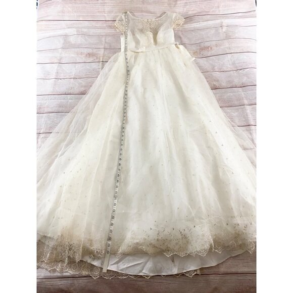 Galina Spring 2015 Illusion Sweetheart Lace Wedding Dress - 6 - Picture 5 of 16